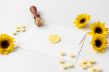 Load image into Gallery viewer, Pineapple Wax Seal Stamp Kit - Modern Legacy Paper Company